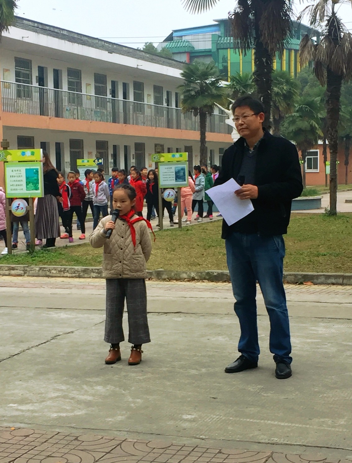 陶吴小学"最美少年—二(4)班 胡皖宁